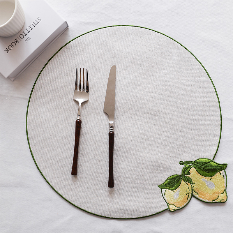Ronde stoffen placemats